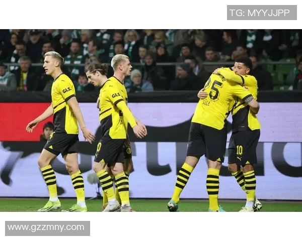 冲突升级!多特蒙德与教练发生激烈争执